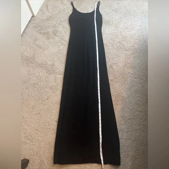 Womens Dissh Asher Black Knit Maxi Dress Slit Size Medium Scoop Neck - Picture 3 of 9